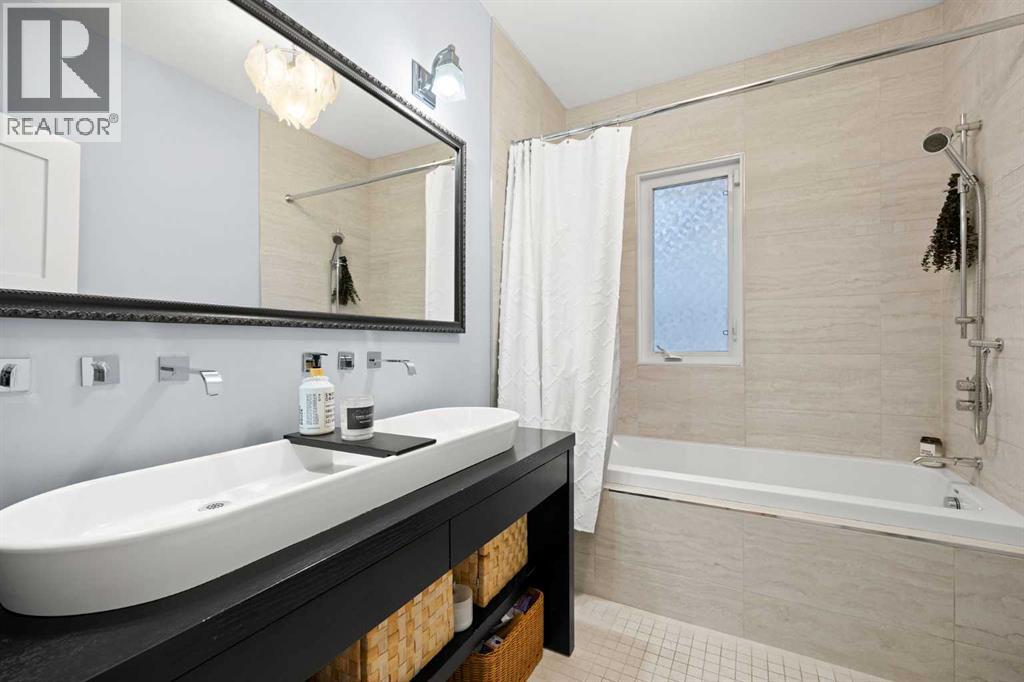 1431 Shelbourne Street SW, Calgary, Alberta  T3C 2L1 - Photo 23 - A2288286