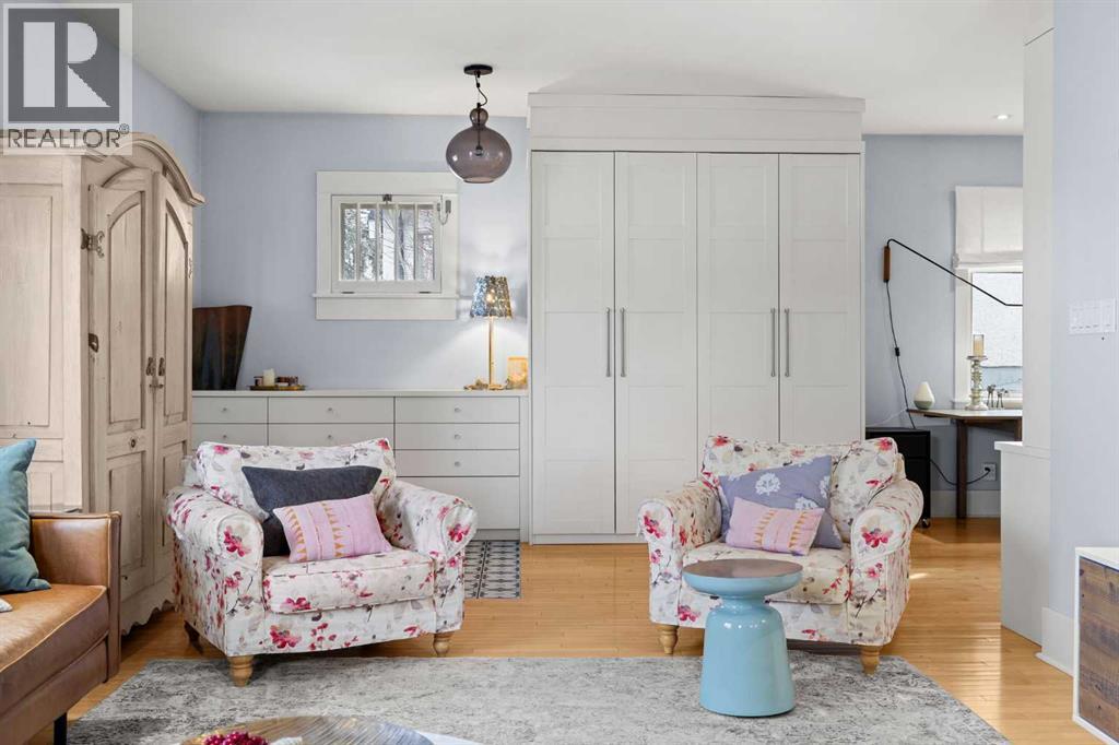 1431 Shelbourne Street SW, Calgary, Alberta  T3C 2L1 - Photo 8 - A2288286