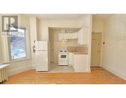 2 - 16 FOXBAR ROAD, Toronto, Ontario