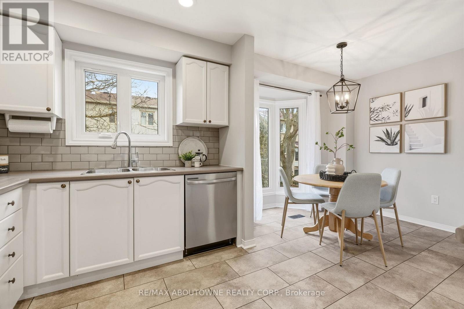 97 - 302 College Avenue W, Guelph, Ontario  N1G 4T6 - Photo 11 - X12927476