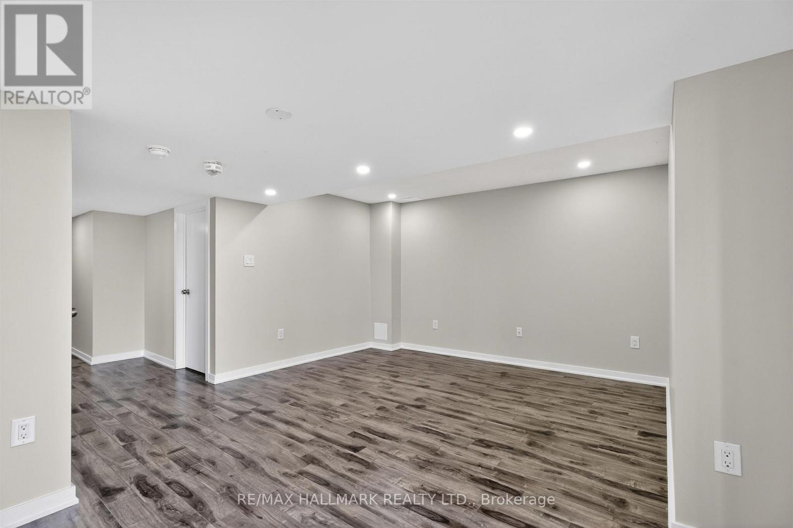 94 Golden Springs Drive, Brampton, Ontario  L7A 0C7 - Photo 33 - W12913236