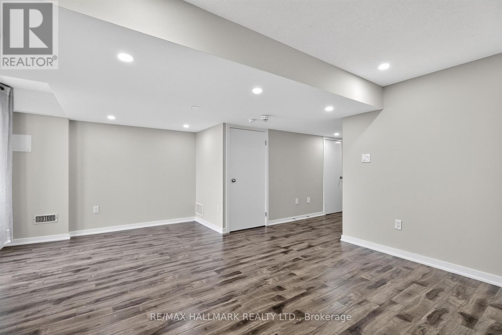 94 Golden Springs Drive, Brampton, Ontario  L7A 0C7 - Photo 35 - W12913236