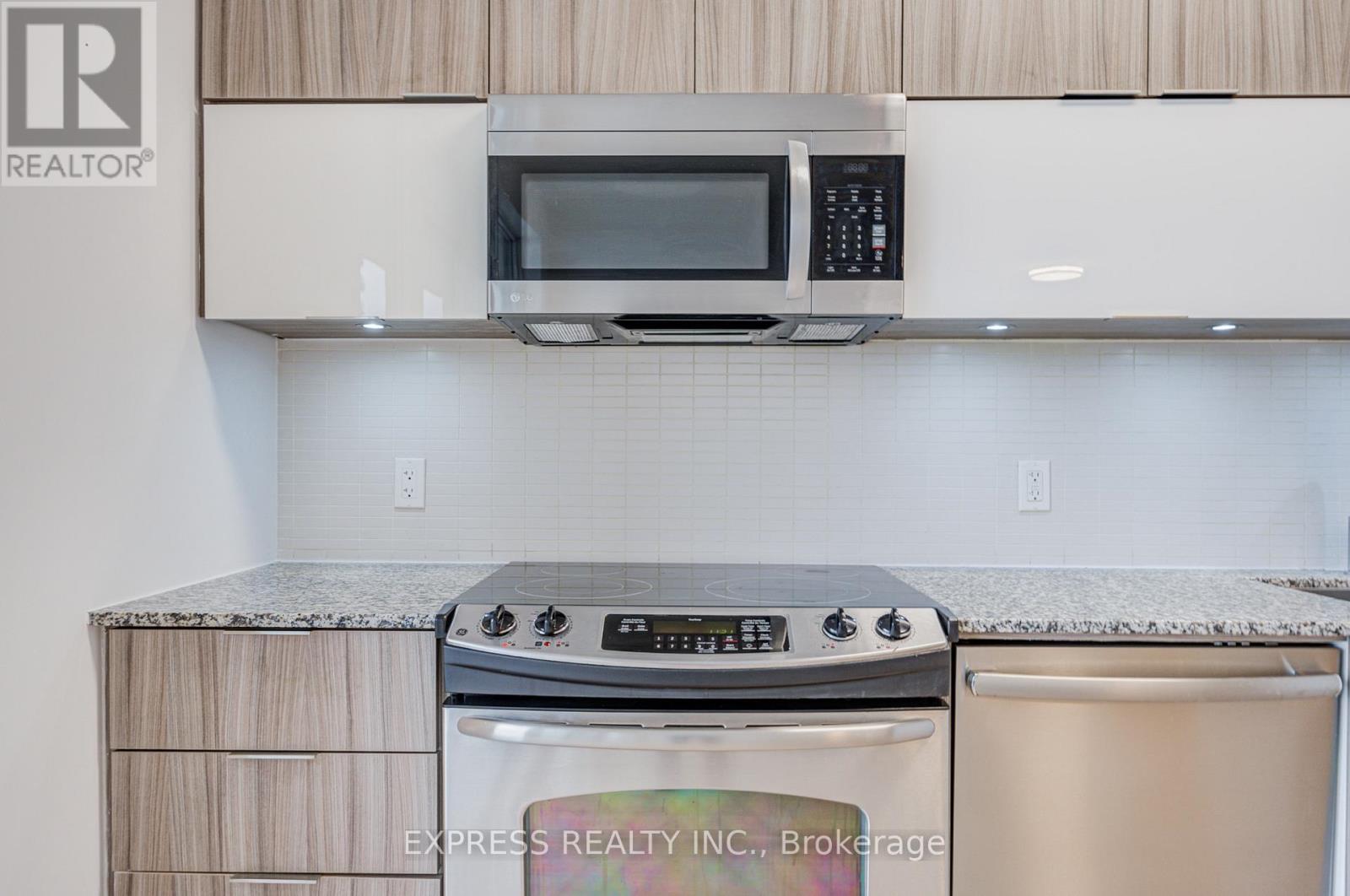 2302 - 56 Annie Craig Drive, Toronto, Ontario  M8V 0C8 - Photo 21 - W12923064