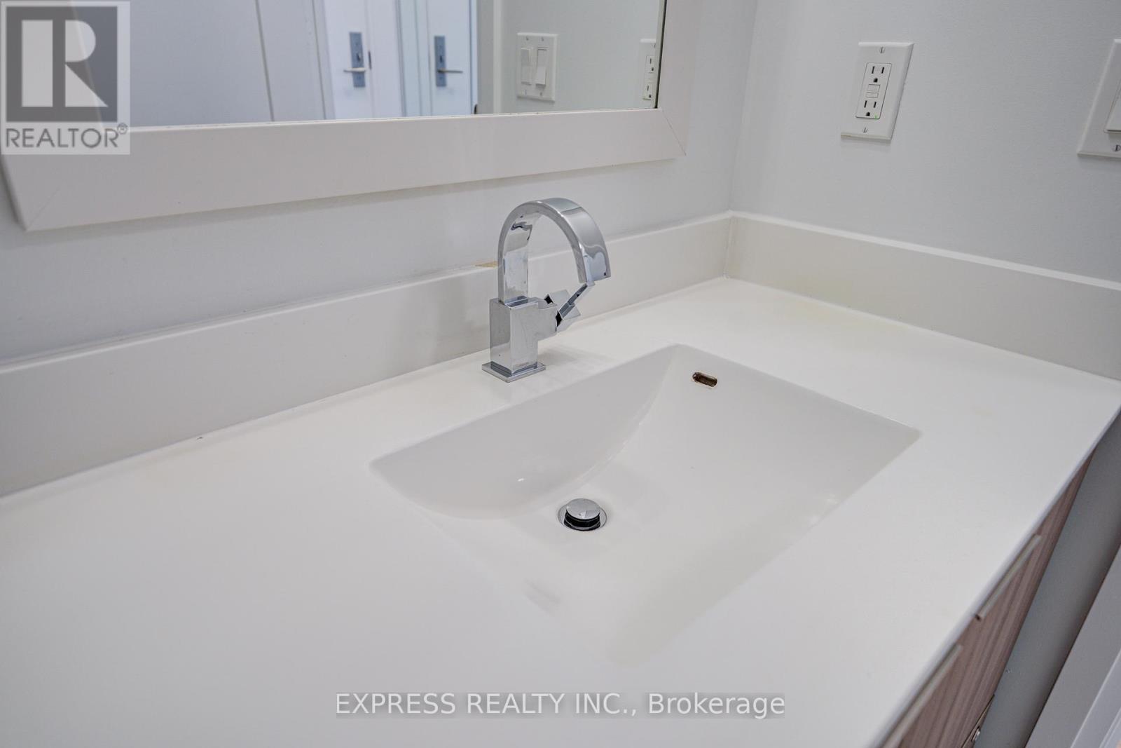 2302 - 56 Annie Craig Drive, Toronto, Ontario  M8V 0C8 - Photo 13 - W12923064