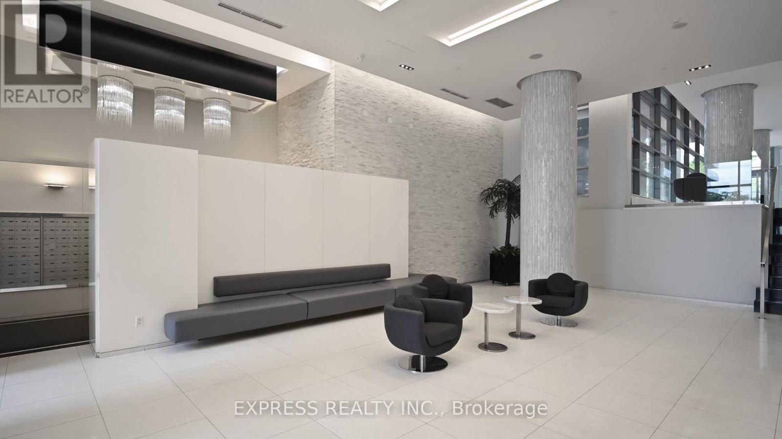 2302 - 56 Annie Craig Drive, Toronto, Ontario  M8V 0C8 - Photo 5 - W12923064