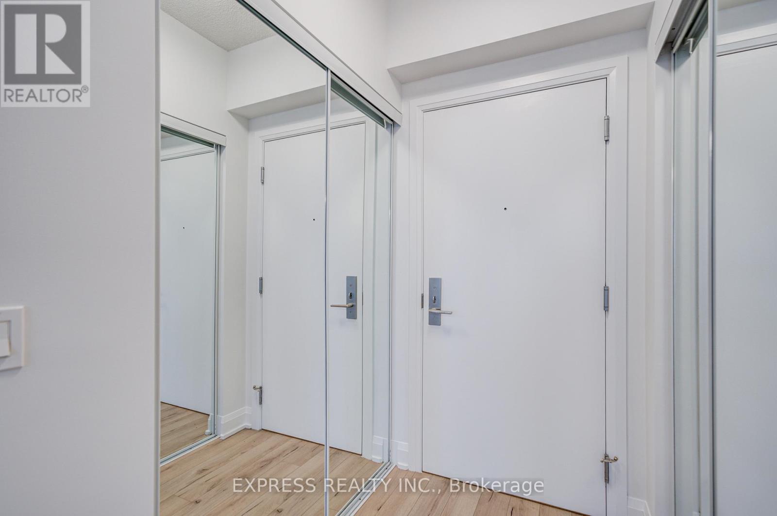 2302 - 56 Annie Craig Drive, Toronto, Ontario  M8V 0C8 - Photo 9 - W12923064