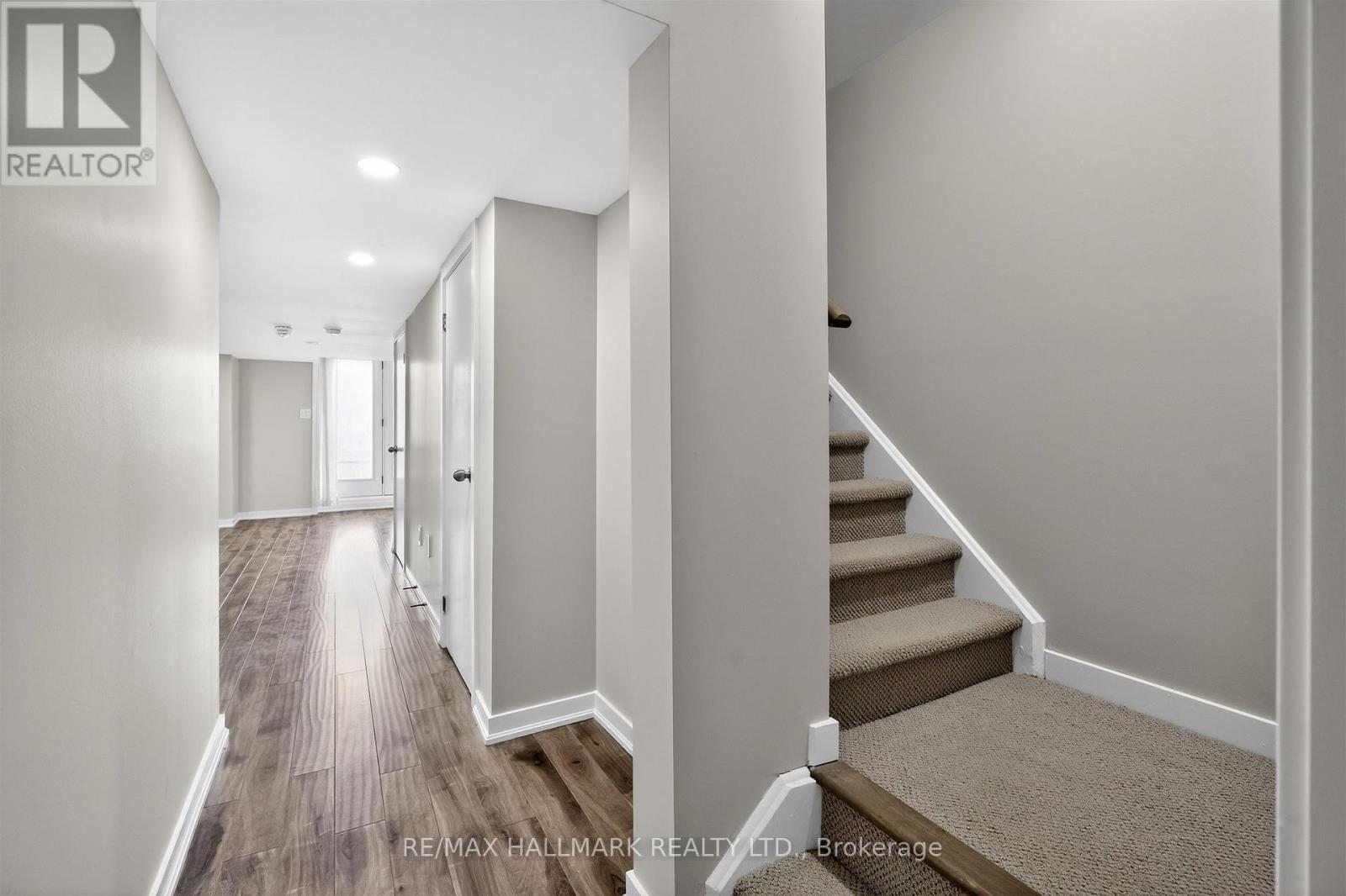 94 Golden Springs Drive, Brampton, Ontario  L7A 0C7 - Photo 31 - W12913236