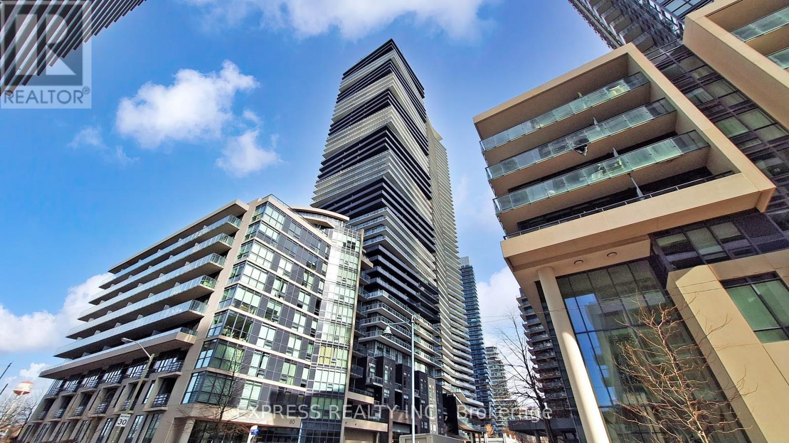 2302 - 56 ANNIE CRAIG DRIVE, Toronto, Ontario