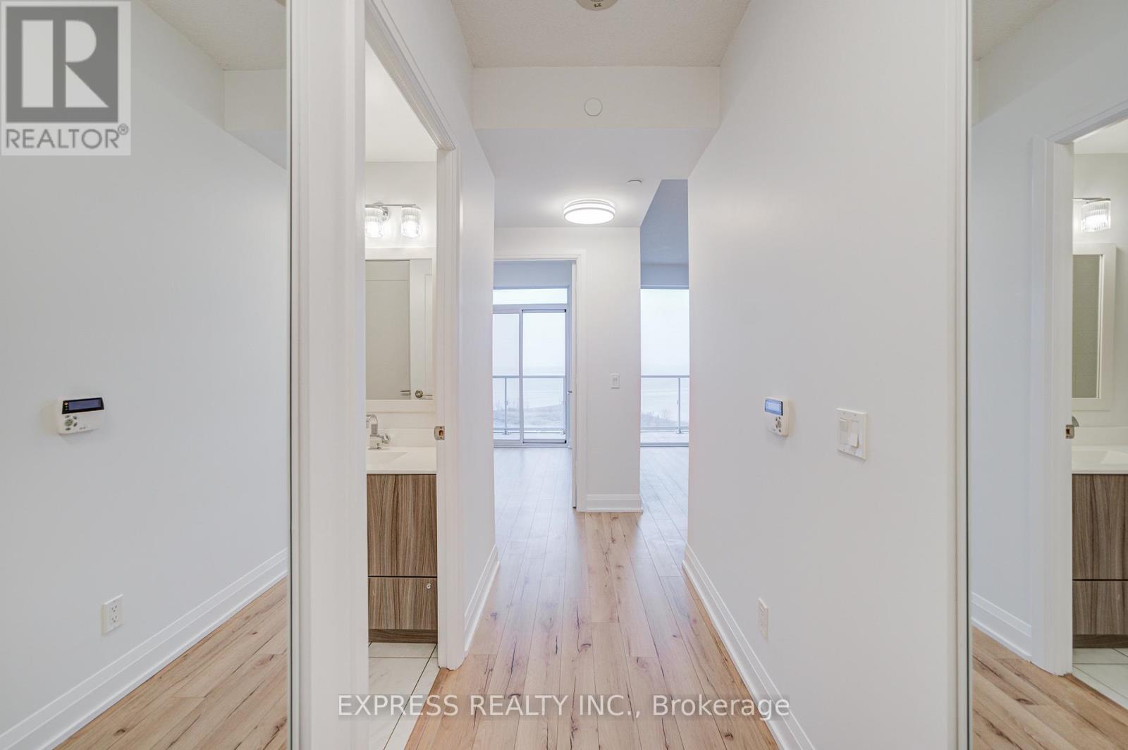 2302 - 56 Annie Craig Drive, Toronto, Ontario  M8V 0C8 - Photo 10 - W12923064