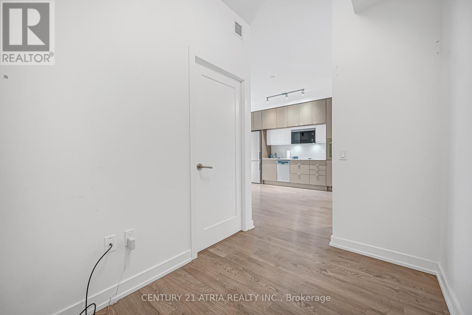 2804 - 10 York Street, Toronto, Ontario  M5J 0E1 - Photo 17 - C12911548