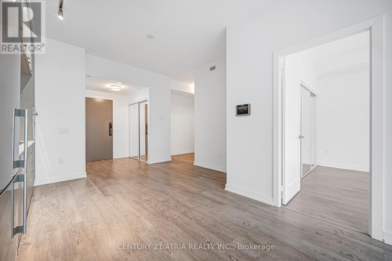 2804 - 10 York Street, Toronto, Ontario  M5J 0E1 - Photo 12 - C12911548