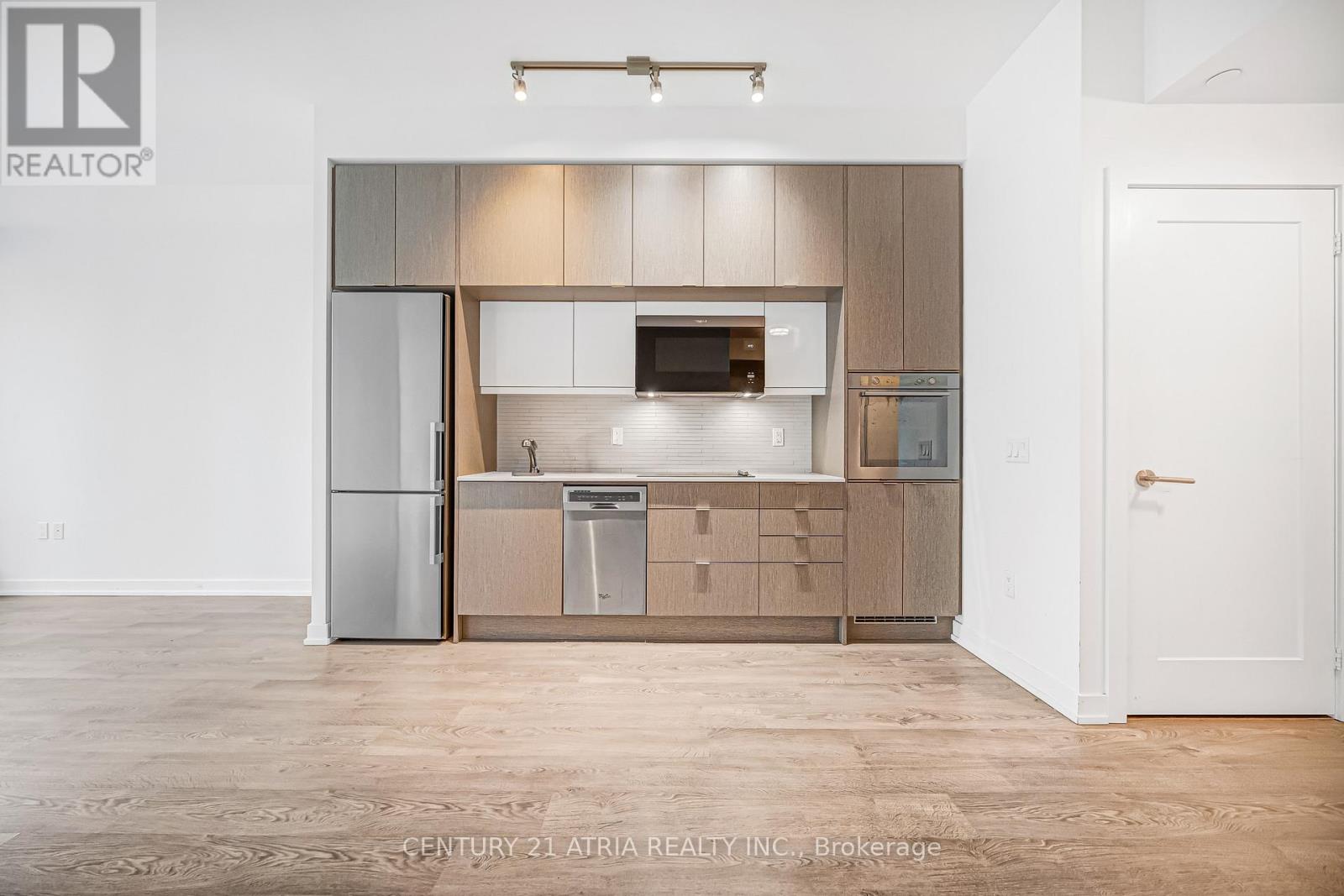 2804 - 10 YORK STREET, Toronto, Ontario