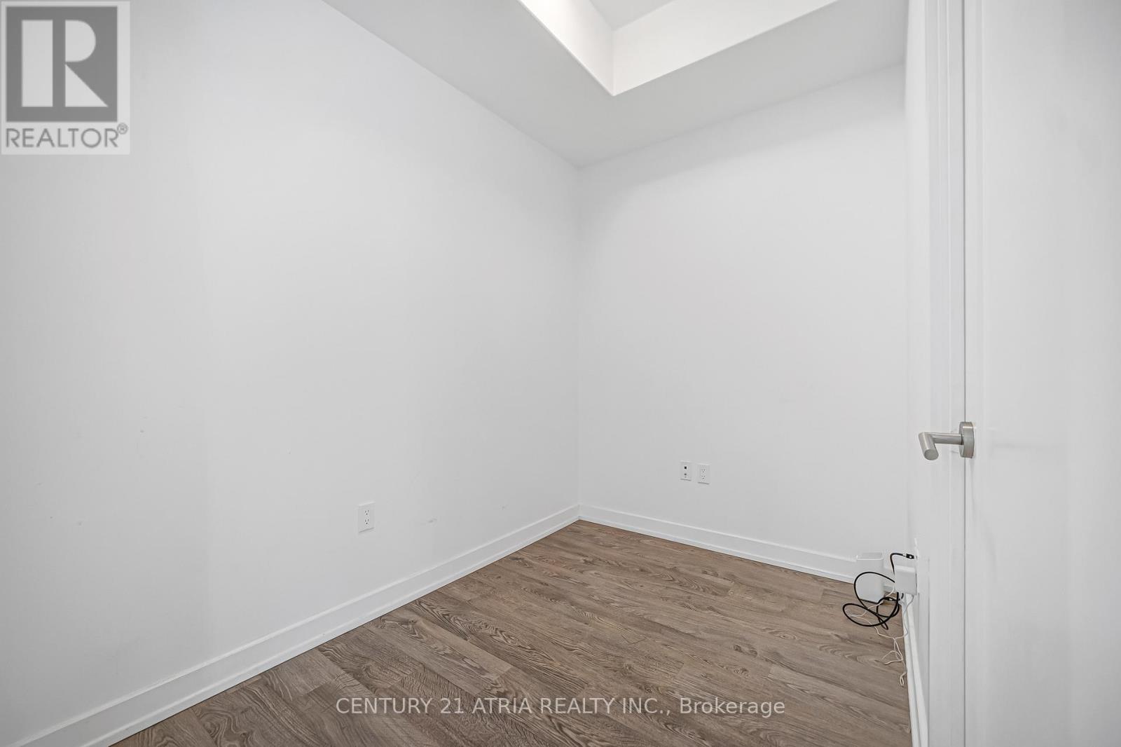 2804 - 10 York Street, Toronto, Ontario  M5J 0E1 - Photo 16 - C12911548