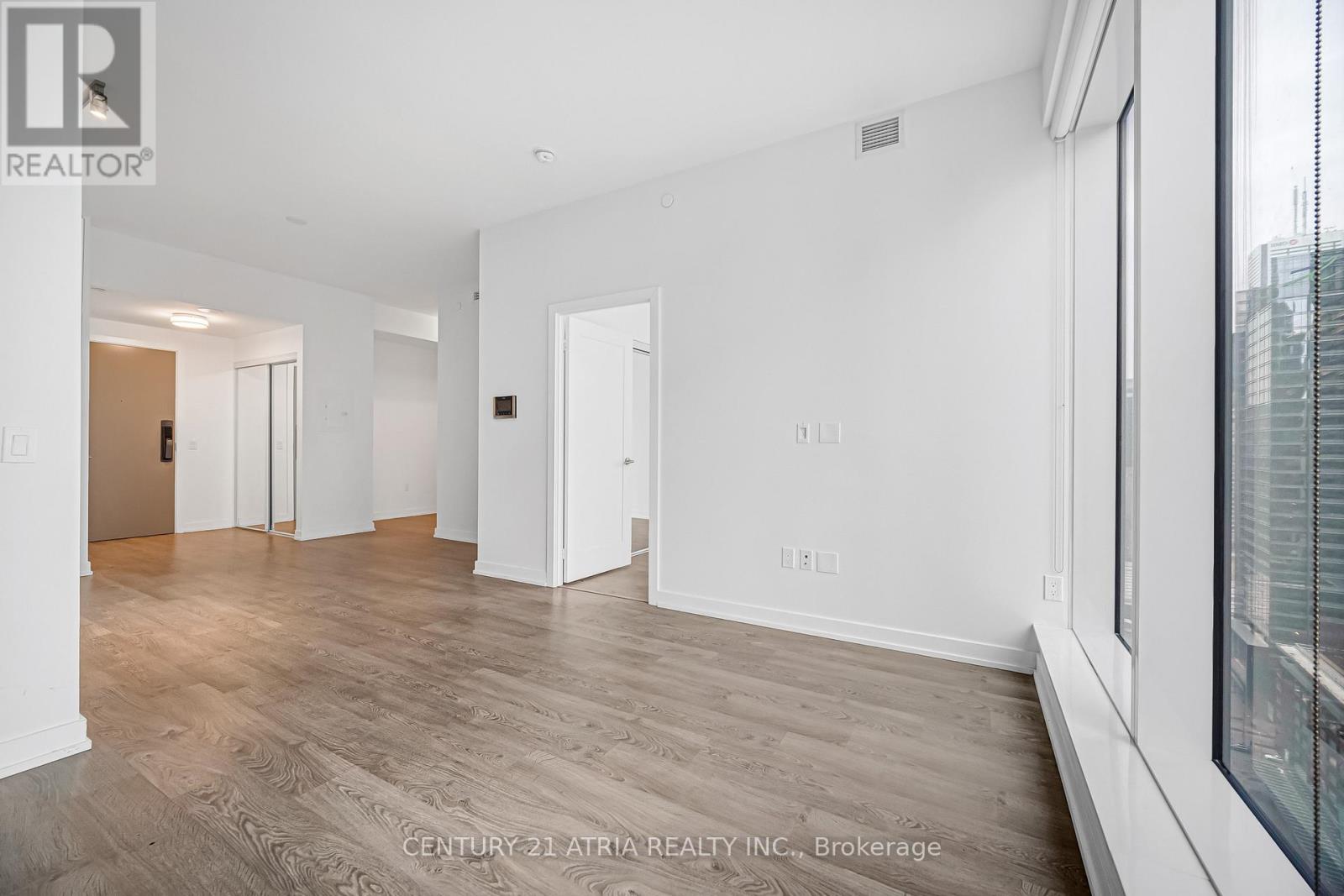 2804 - 10 York Street, Toronto, Ontario  M5J 0E1 - Photo 23 - C12911548
