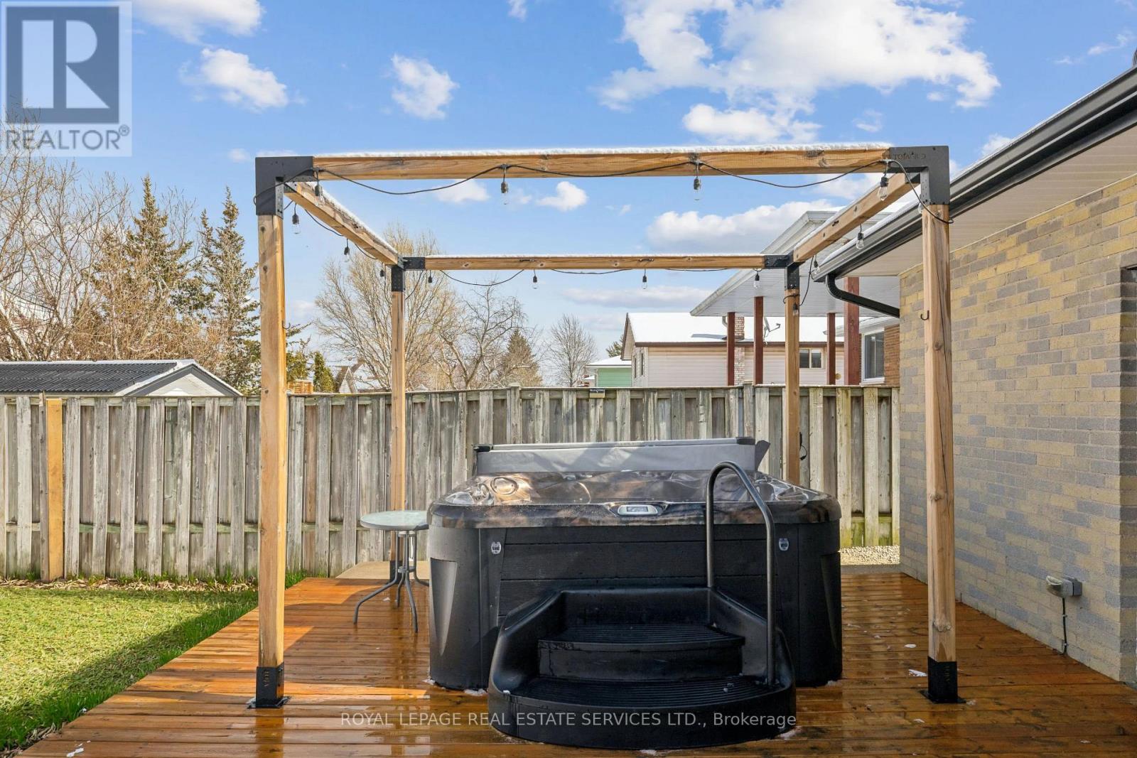 76 Endicott Terrace, Welland, Ontario  L3C 5R8 - Photo 32 - X12902602