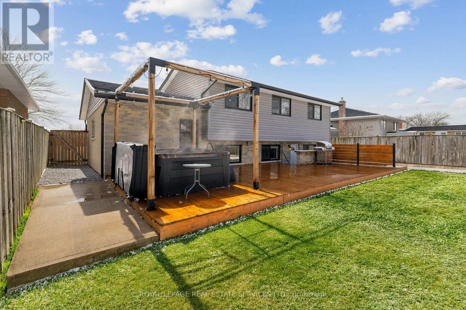 76 Endicott Terrace, Welland, Ontario  L3C 5R8 - Photo 30 - X12902602