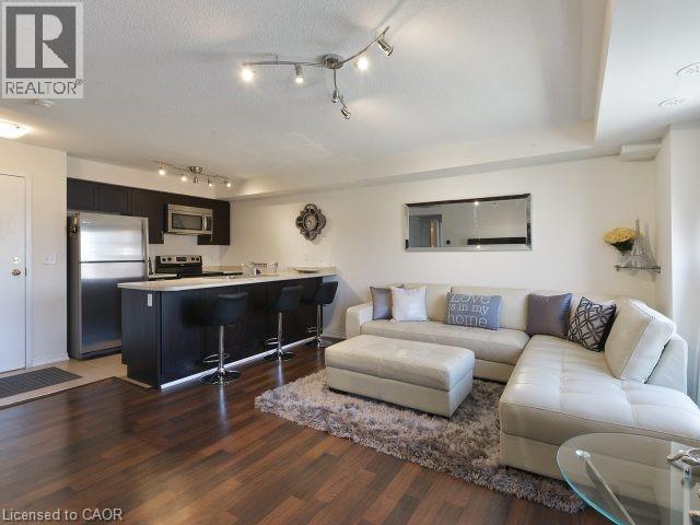 129 Isaac Devins Boulevard Unit# 7, Toronto, Ontario M9M 0C4 - Photo 7 - 40815503