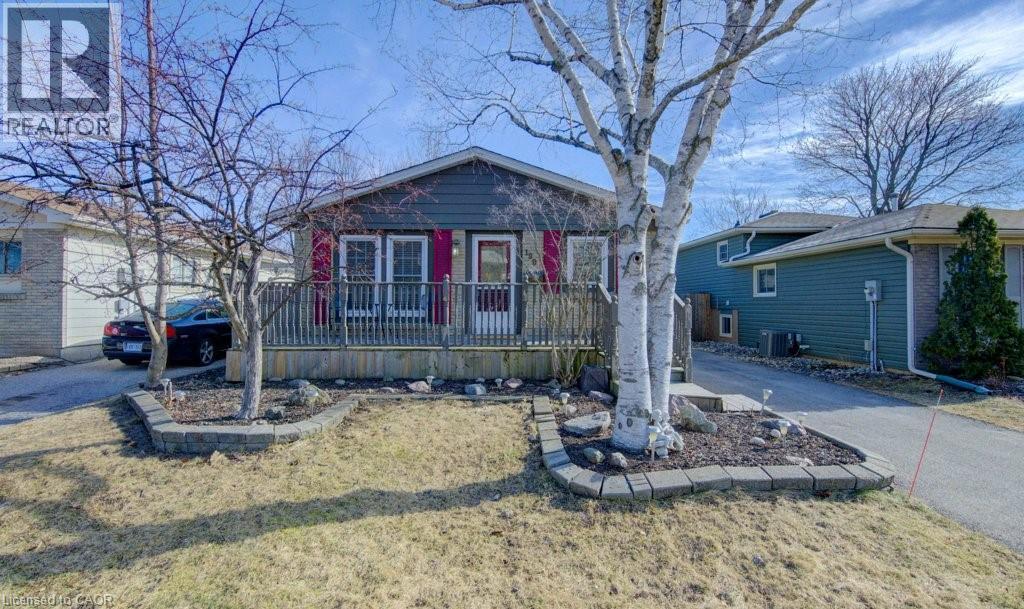 190 Natchez Road, Kitchener, Ontario  N2B 3L2 - Photo 2 - 40815407