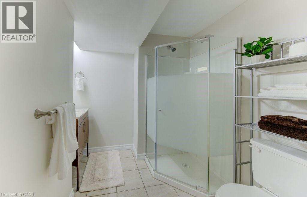 190 Natchez Road, Kitchener, Ontario  N2B 3L2 - Photo 24 - 40815407