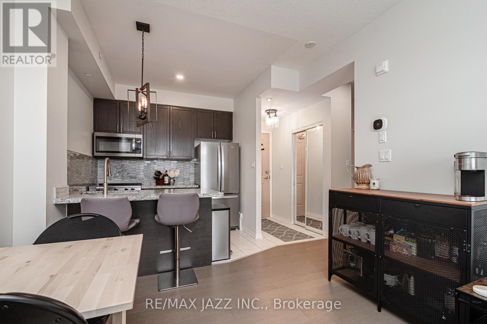 123 - 80 Aspen Springs Drive, Clarington, Ontario  L1C 0V4 - Photo 7 - E12927626