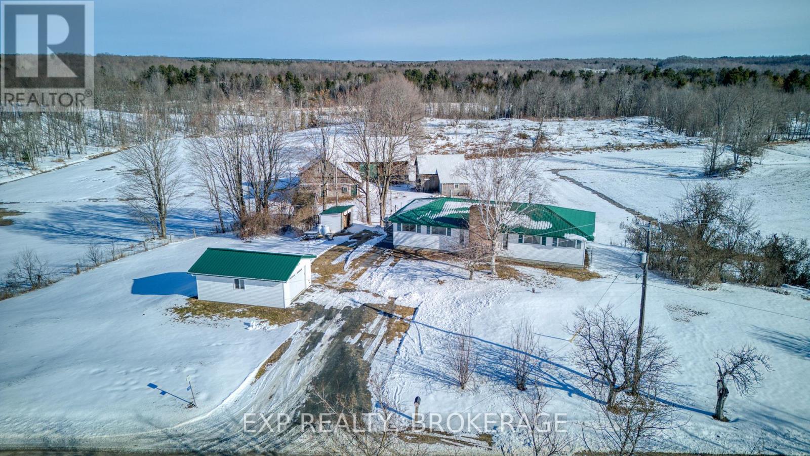 2720 BELL LINE ROAD, Frontenac, Ontario