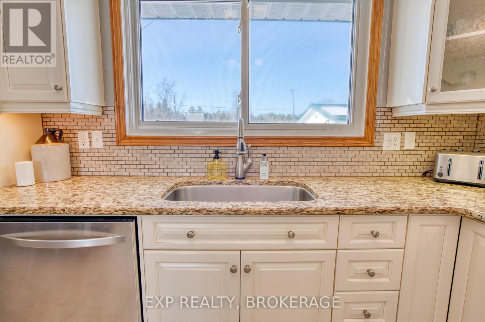 Lorem Ipsum Dolor S, Frontenac, Ontario  K0H  - Photo 11 - DEMO29524058