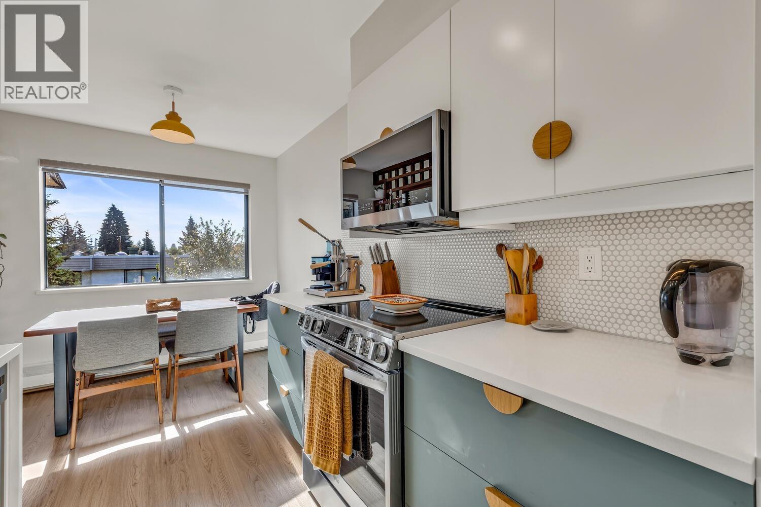 504 466 E Eighth Avenue, New Westminster, British Columbia  V3L 4L2 - Photo 4 - R3095519