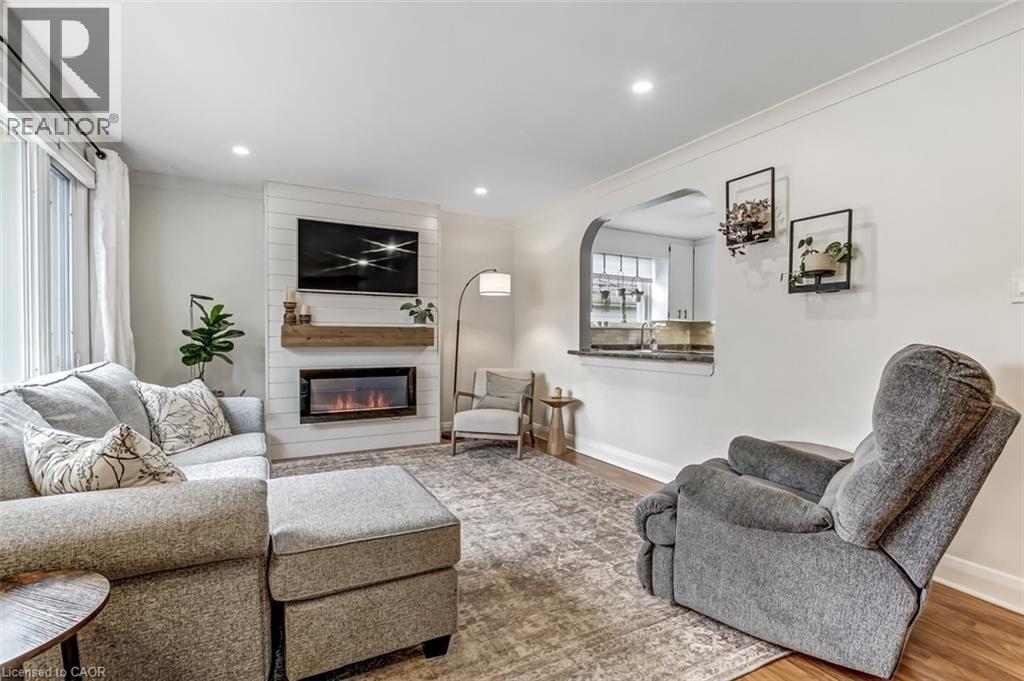 Photo 6 of 34 for 149 Elliott Street