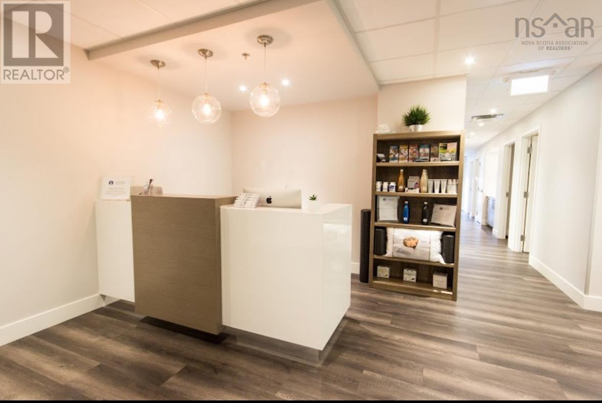 827 Bedford Highway, Bedford, Nova Scotia  B4A 0J1 - Photo 3 - 202301697