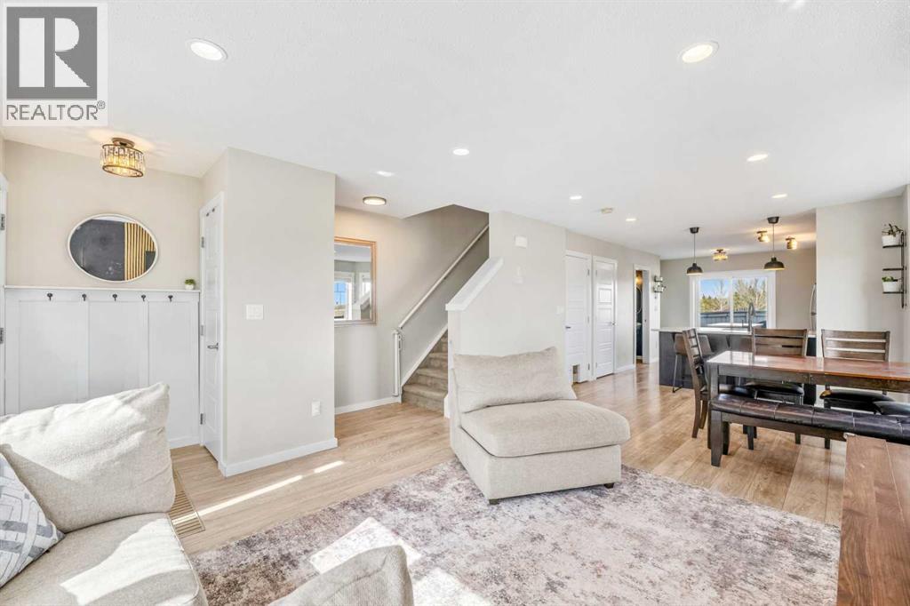 1101, 2400 Ravenswood View Se, Airdrie, Alberta  T4A 0V7 - Photo 10 - A2295072