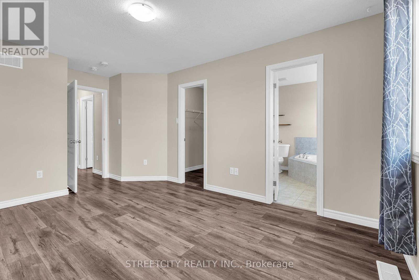 1970 Foxridge Crescent, London North, Ontario  N6G 0L8 - Photo 22 - X12927676