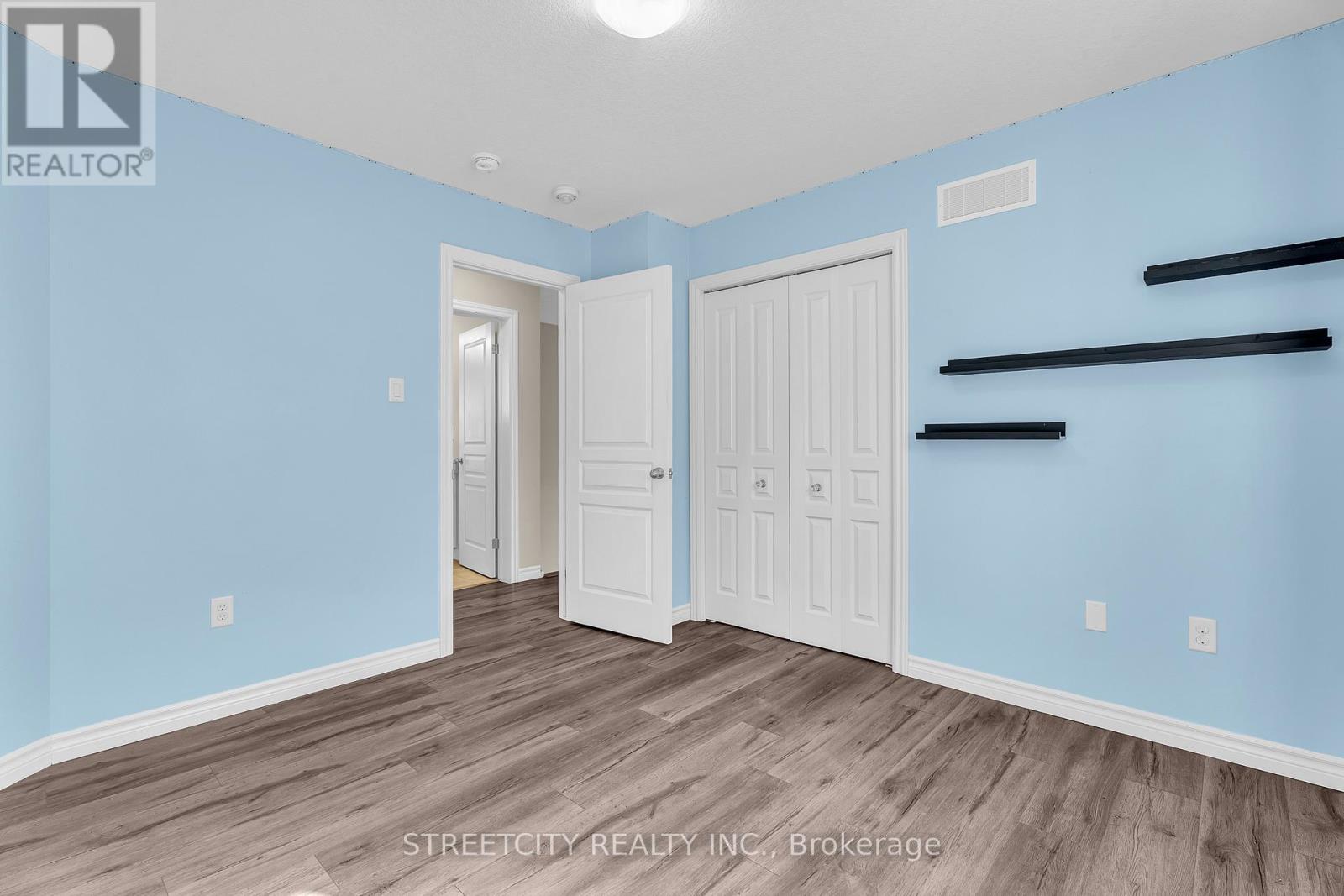 1970 Foxridge Crescent, London North, Ontario  N6G 0L8 - Photo 29 - X12927676