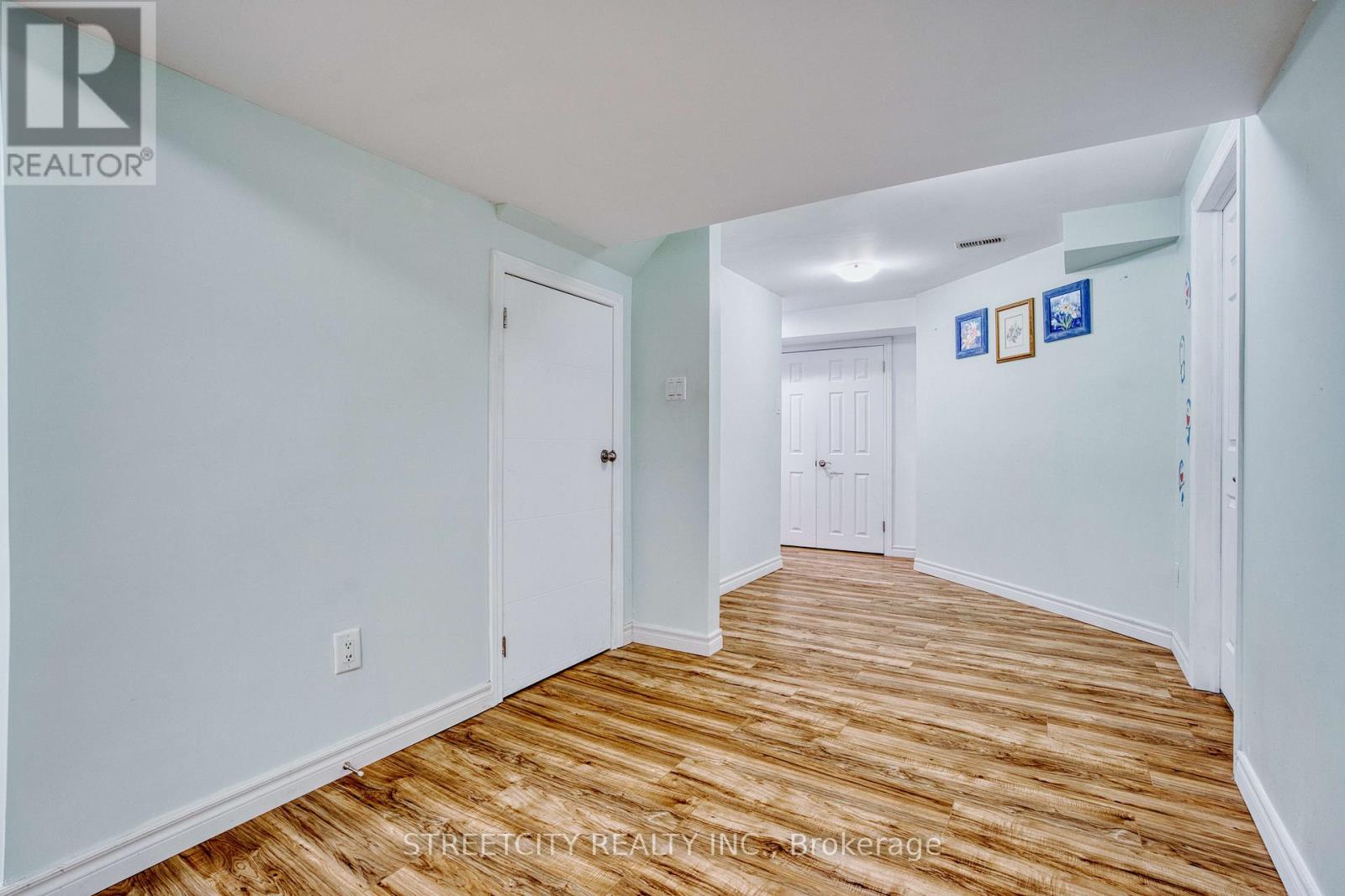 1970 Foxridge Crescent, London North, Ontario  N6G 0L8 - Photo 32 - X12927676