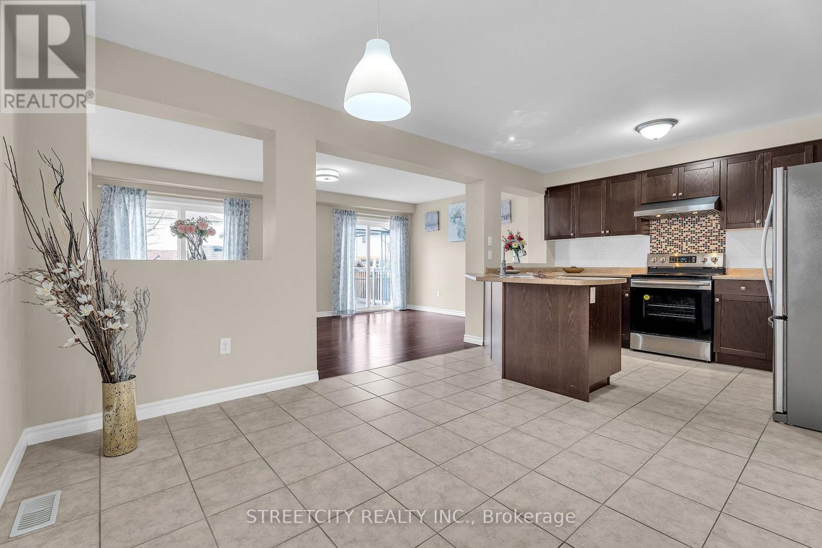 1970 Foxridge Crescent, London North, Ontario  N6G 0L8 - Photo 8 - X12927676