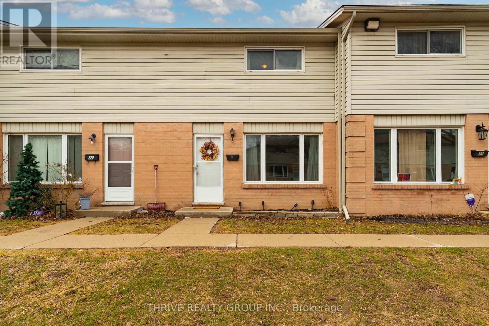 23 - 45 Gatewood Place