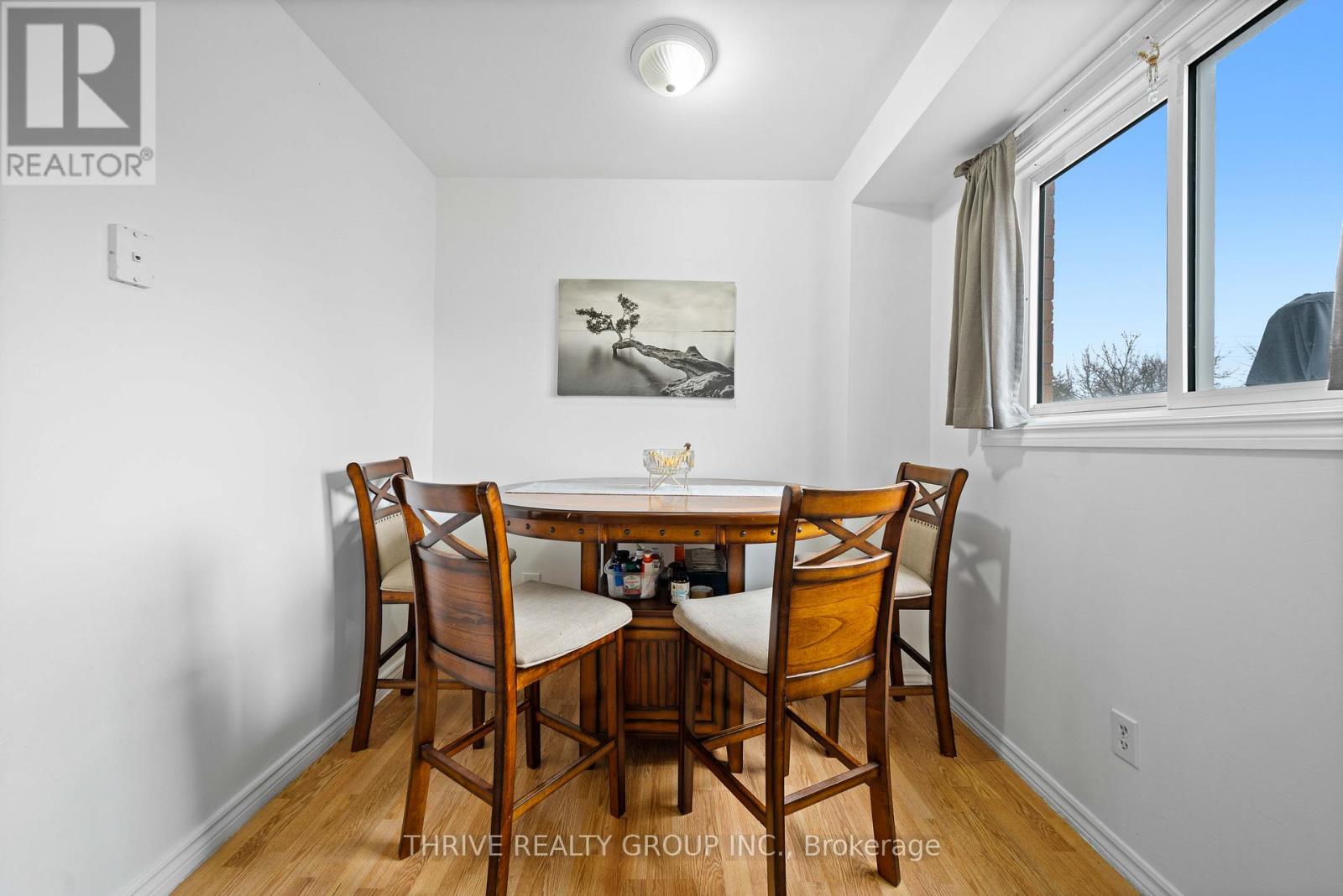 Photo 11 of 32 for 23 - 45 Gatewood Place