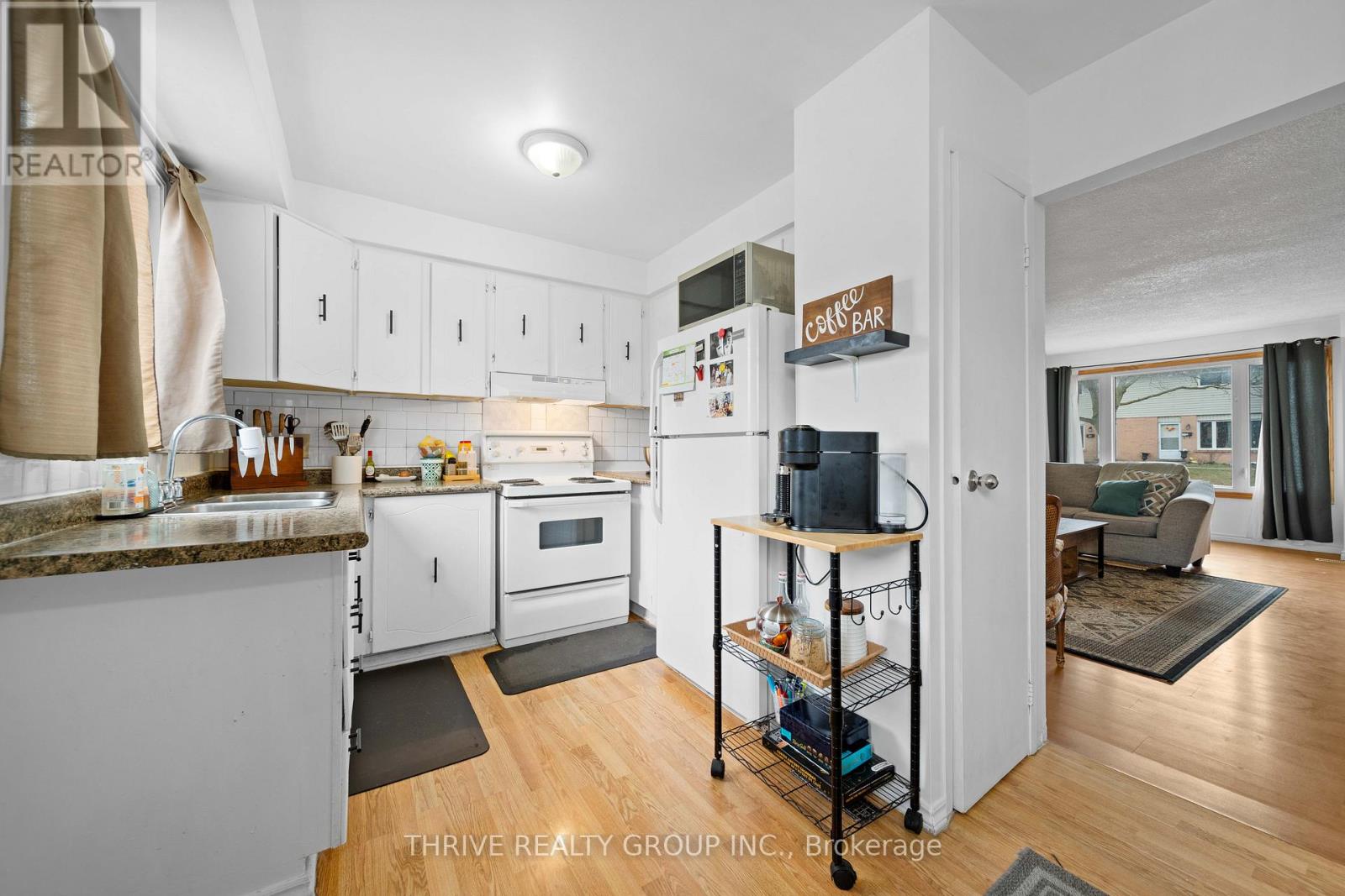 Photo 15 of 32 for 23 - 45 Gatewood Place