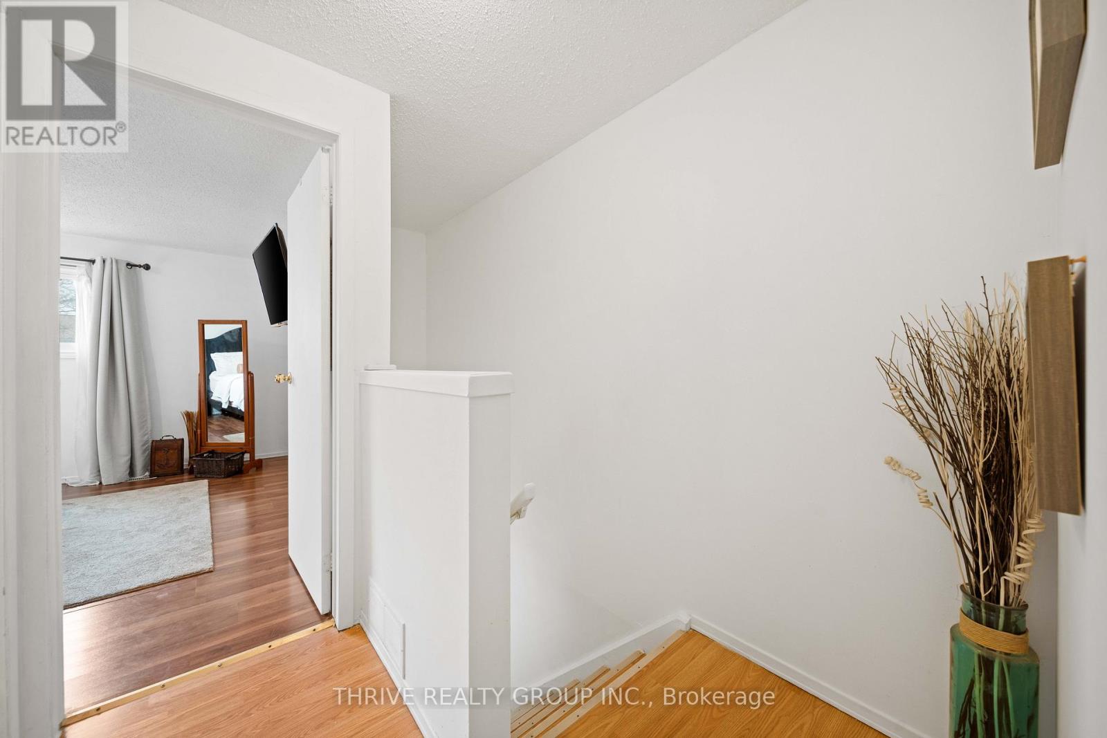 Photo 25 of 32 for 23 - 45 Gatewood Place