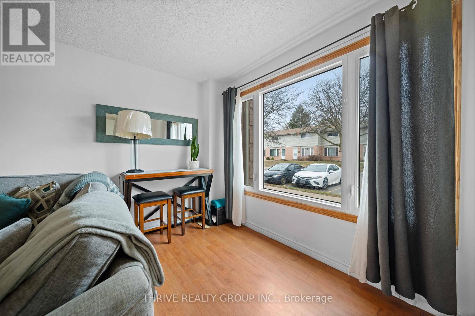 Photo 8 of 32 for 23 - 45 Gatewood Place