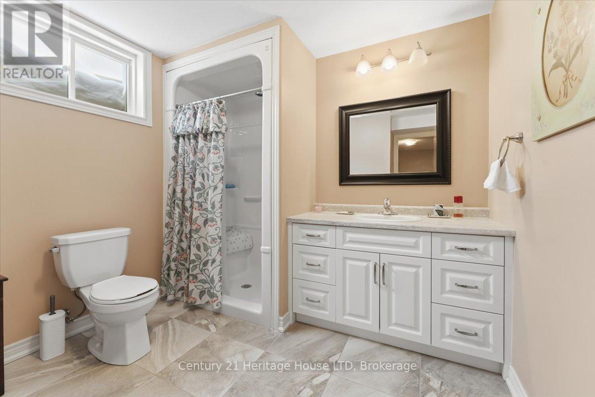 125 Clare Avenue, Welland, Ontario  L3C 0B7 - Photo 28 - X12779530