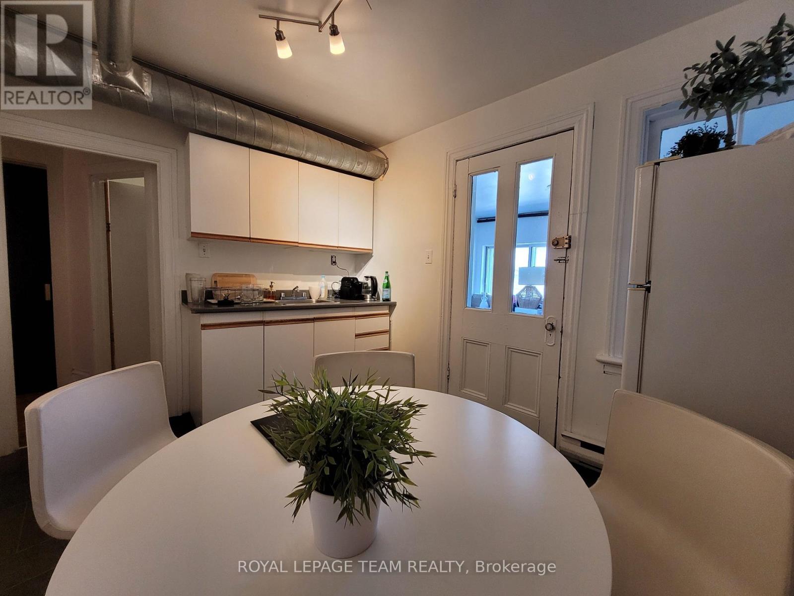 A1 - 341 Richmond Road, Ottawa, Ontario  K2A 0E7 - Photo 16 - X12927666