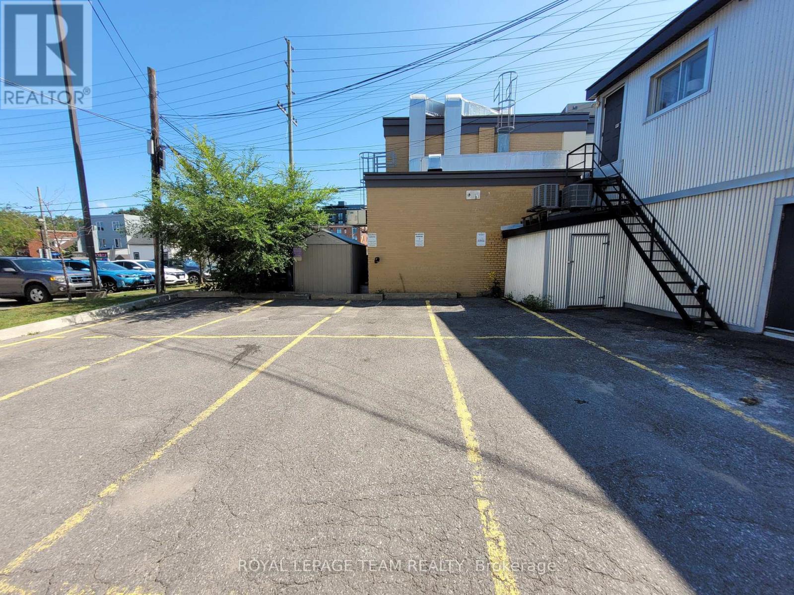 A1 - 341 Richmond Road, Ottawa, Ontario  K2A 0E7 - Photo 19 - X12927666