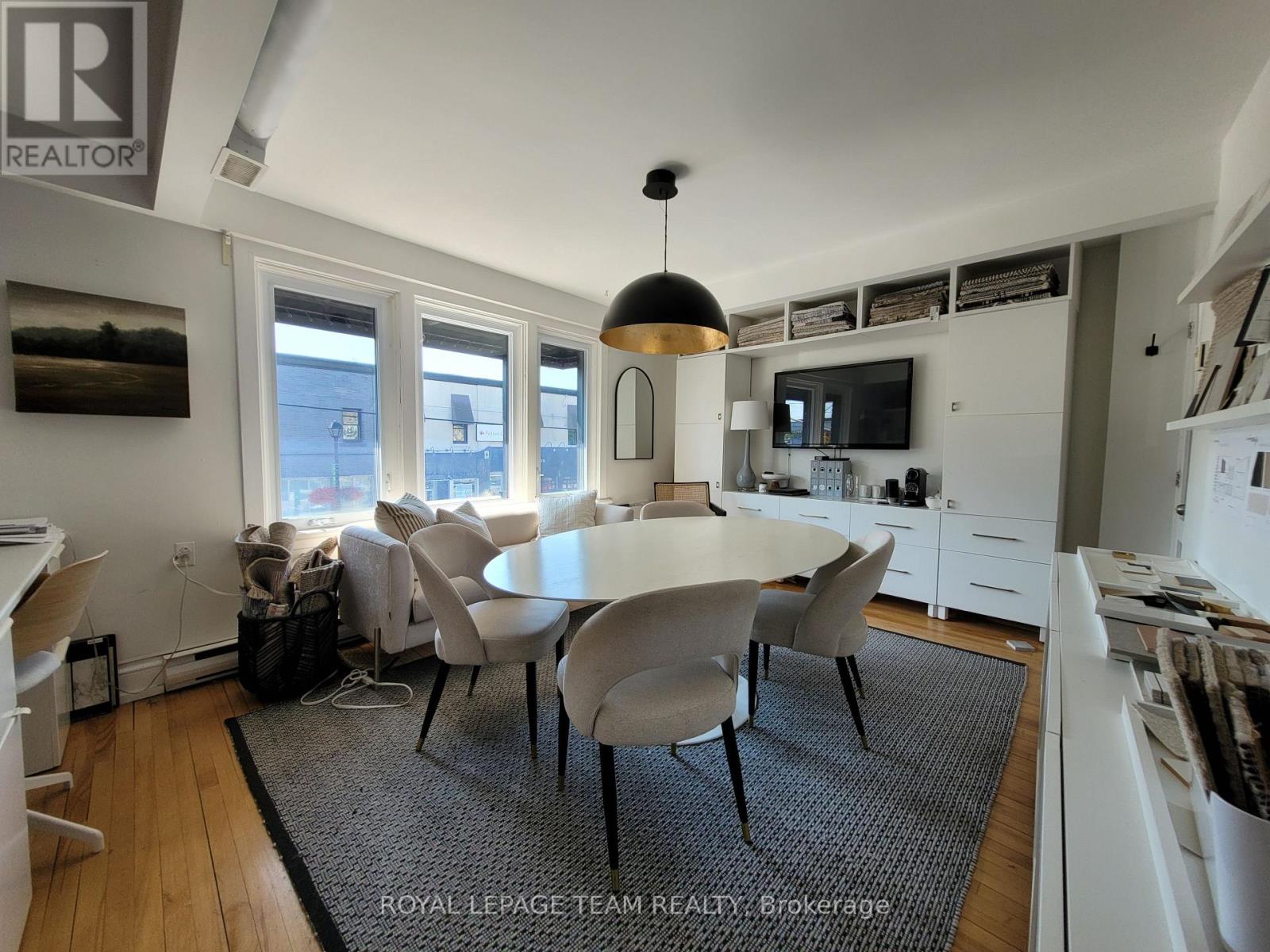 A1 - 341 Richmond Road, Ottawa, Ontario  K2A 0E7 - Photo 9 - X12927666