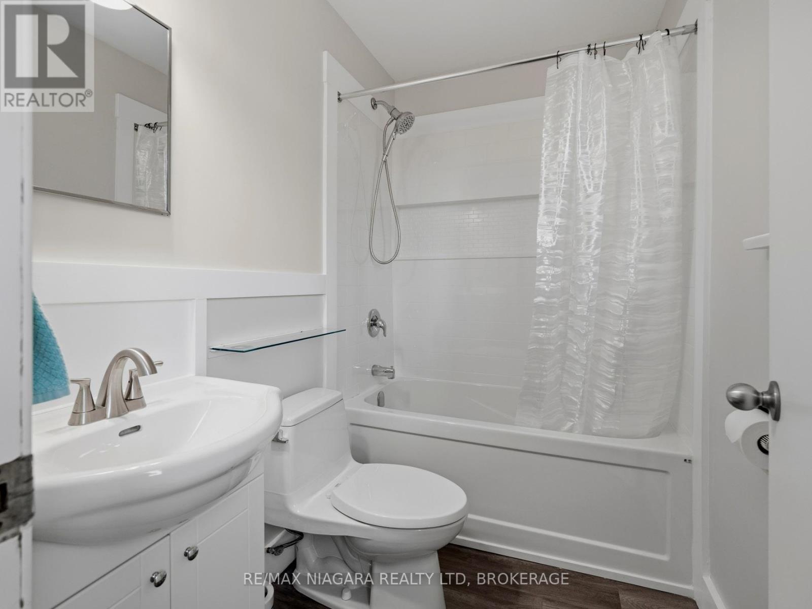 7957 Beaverdams Road, Niagara Falls, Ontario  L2H 1R7 - Photo 15 - X12927634