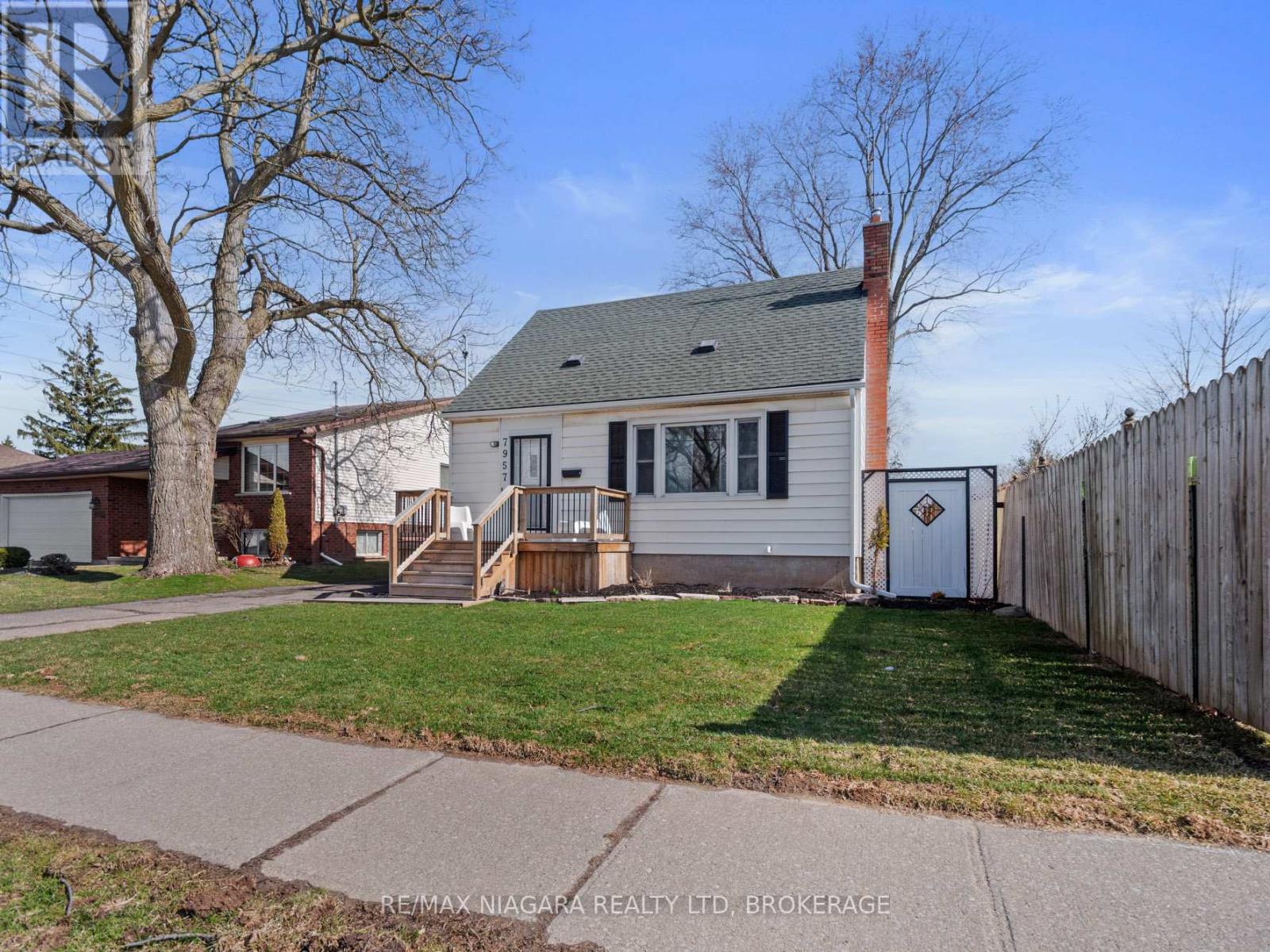 7957 Beaverdams Road, Niagara Falls, Ontario  L2H 1R7 - Photo 3 - X12927634