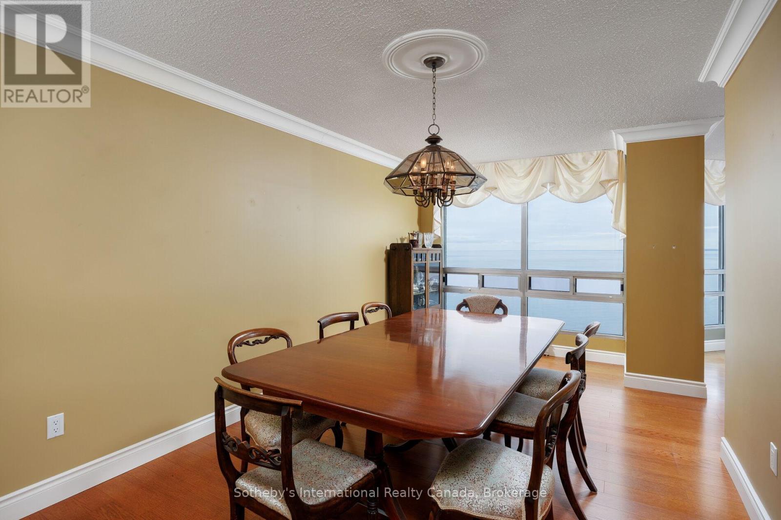 1107 - 2180 Marine Drive, Oakville, Ontario  L6L 5V2 - Photo 13 - W12927756