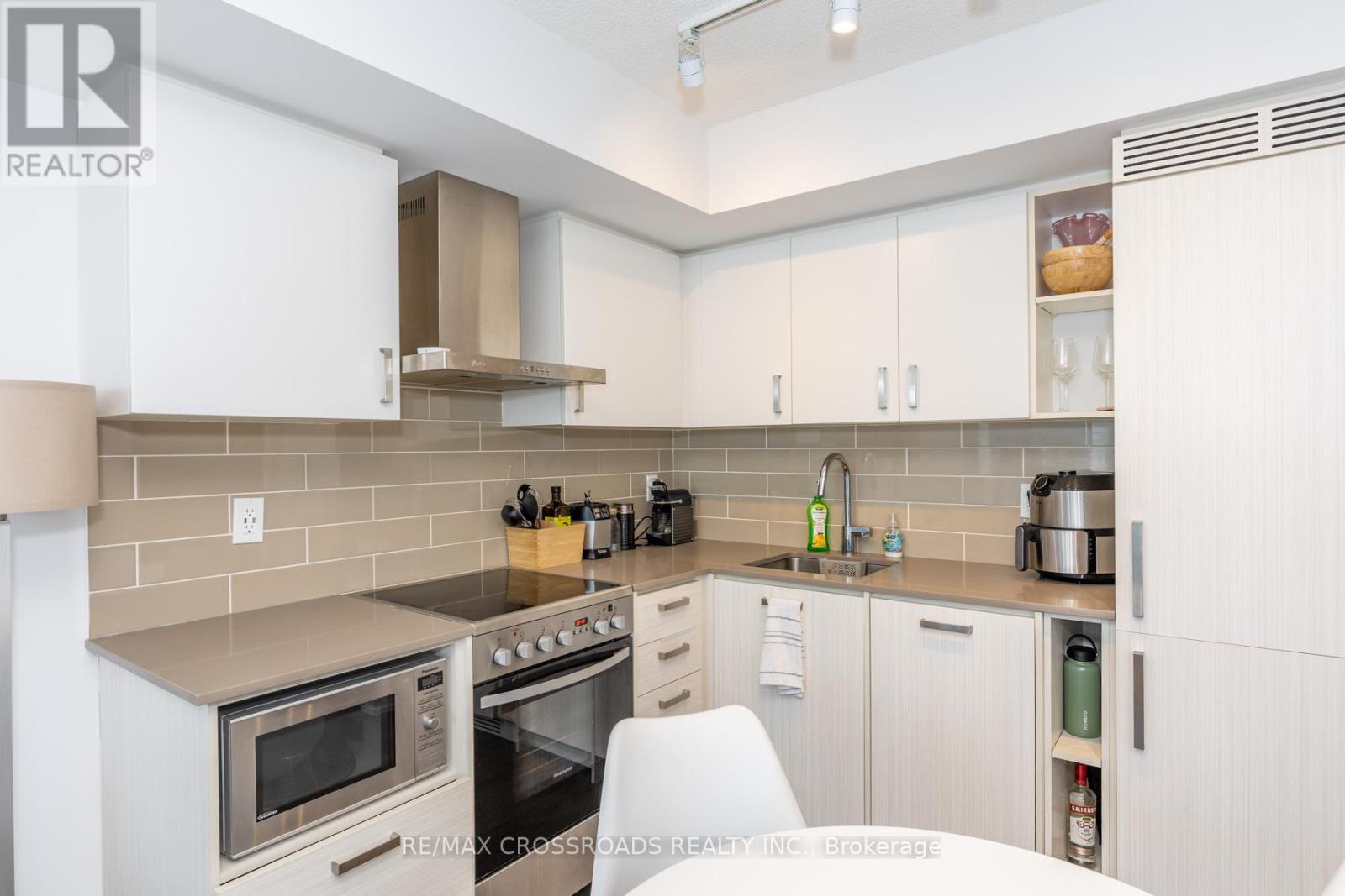 2103 - 125 Redpath Avenue, Toronto, Ontario  M4S 0B5 - Photo 22 - C12927686