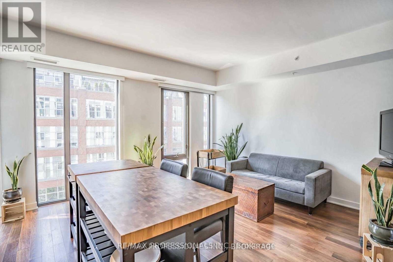 611 - 32 Camden Street, Toronto, Ontario  M5V 1V1 - Photo 17 - C12927696