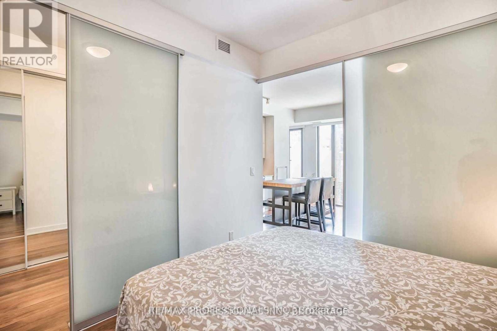 611 - 32 Camden Street, Toronto, Ontario  M5V 1V1 - Photo 25 - C12927696