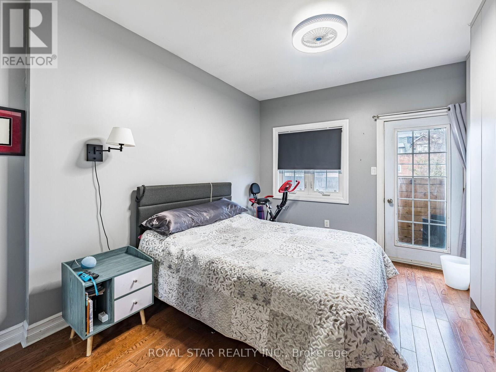 74 Montrose Avenue, Toronto, Ontario  M6J 2T7 - Photo 30 - C12927754